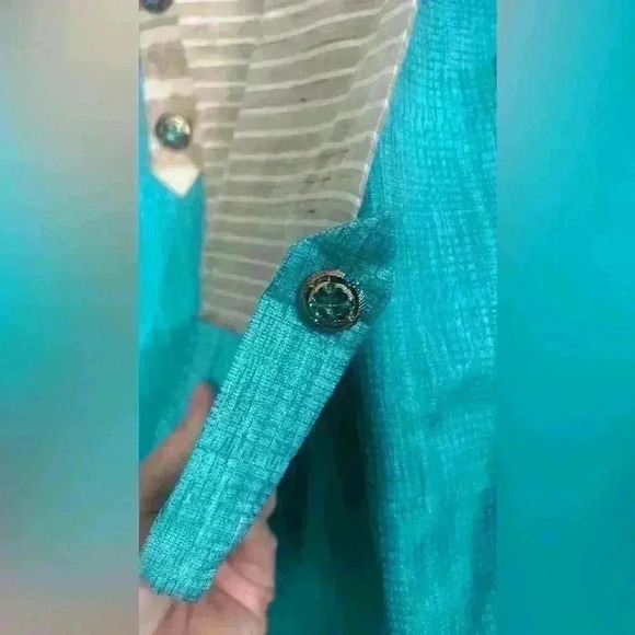 Kurti/Anarkali teal/tan with exquisite detail - Picture 7 of 12